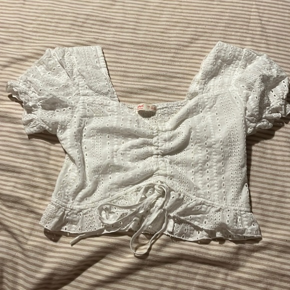 ROMWE white short sleeve top - Picture 1 of 3